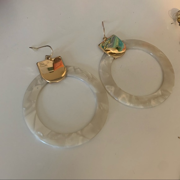 Gold statement earring bundle - Picture 2 of 5